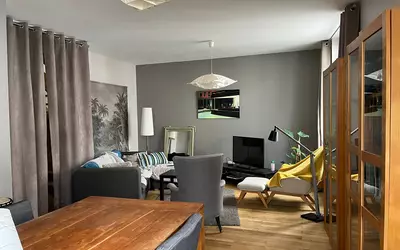 Nantes (44000)