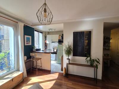 Location appartement 2 pièces Paris 18e