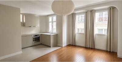 Location appartement studio Paris 18e