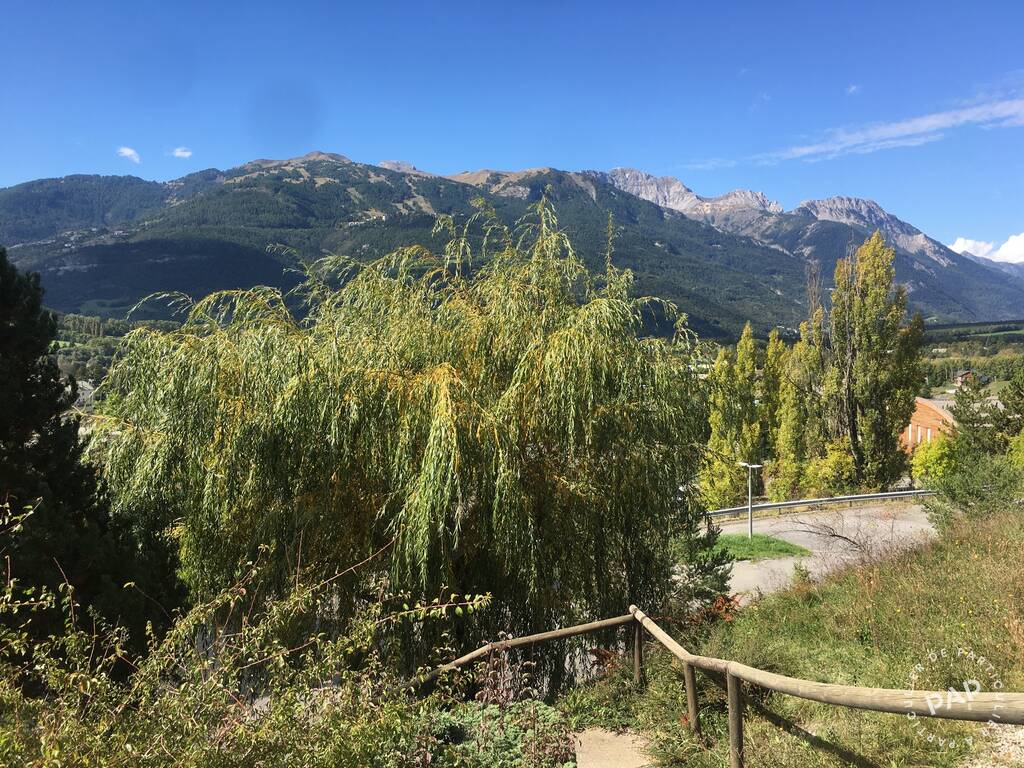 Studio 1 pièce 26 m²