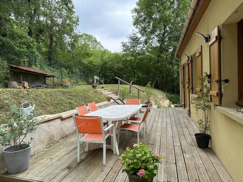 Mézières-Sur-Seine (78970)