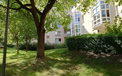 Montreuil (93100)