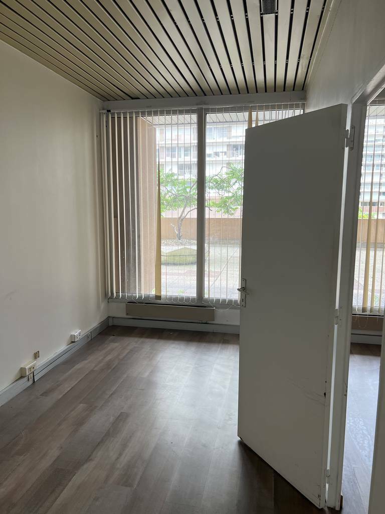 Puteaux (92800)