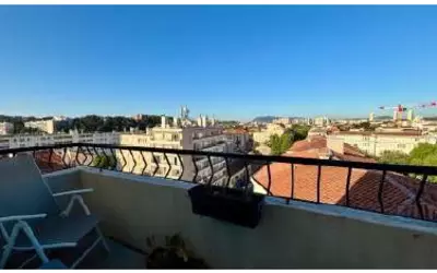 Toulon (83000)