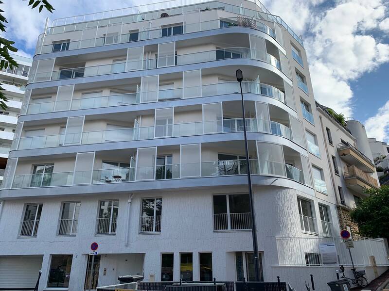 Issy-Les-Moulineaux