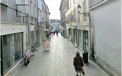Melun (77000)