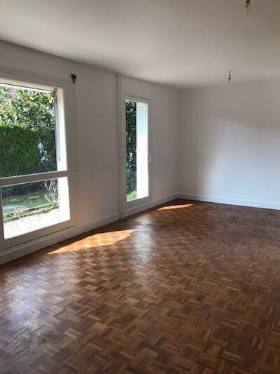Location appartement studio La Rochette (77000)