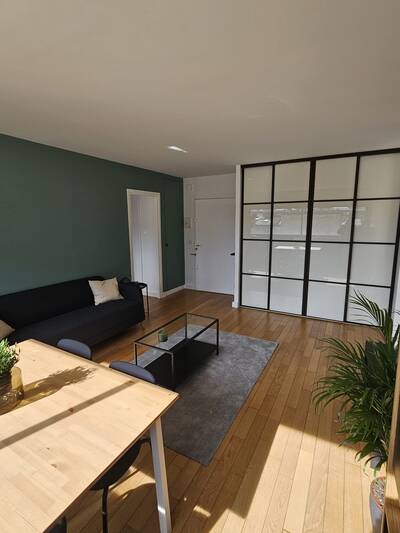 Location appartement 2 pièces Paris 15e