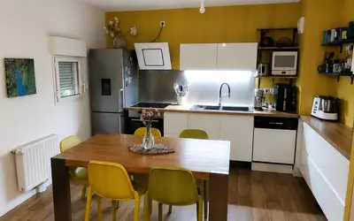 Nantes (44000)