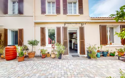 Toulon (83000)