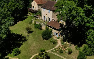 Domaine 2 Maisons + 5 Gites 495 M2