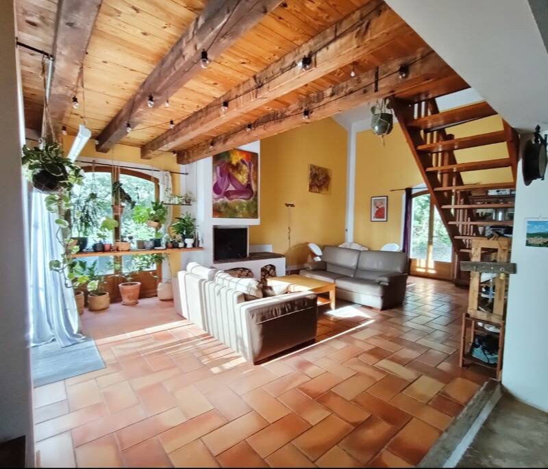 Lauris (84360)