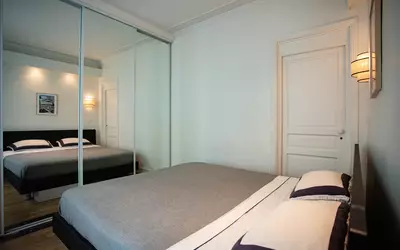 Paris 17E (75017)