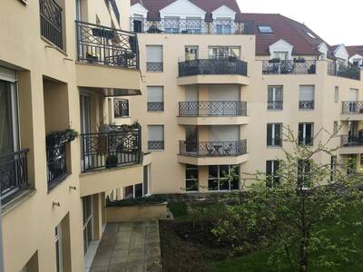 Location appartement studio Rueil-Malmaison (92500)