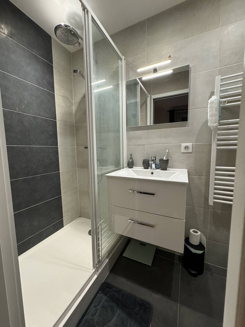 Paris 17E (75017)