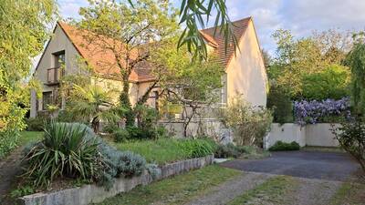 Vente maison 9 pièces Saint-Rémy-lès-Chevreuse (78470)