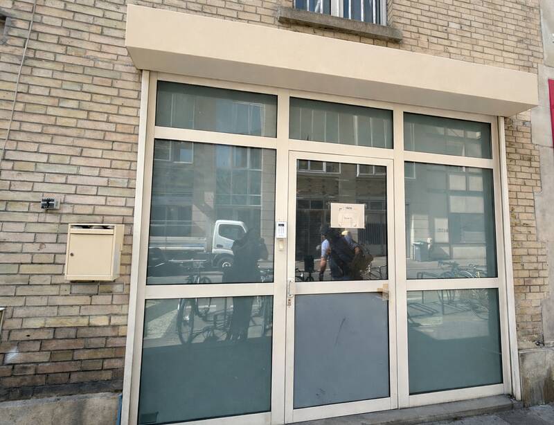 Local commercial Paris 12E (75012) - 71&nbsp;m² - 2.400&nbsp;&euro;