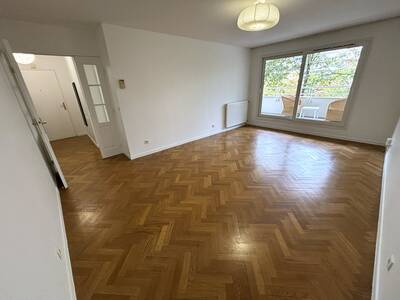 Location appartement 3 pièces Courbevoie (92400)