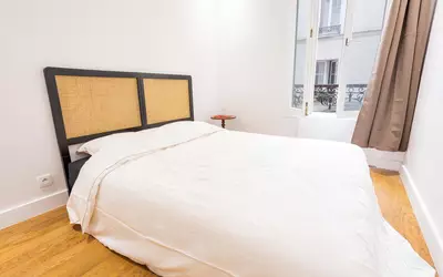 Paris 11E