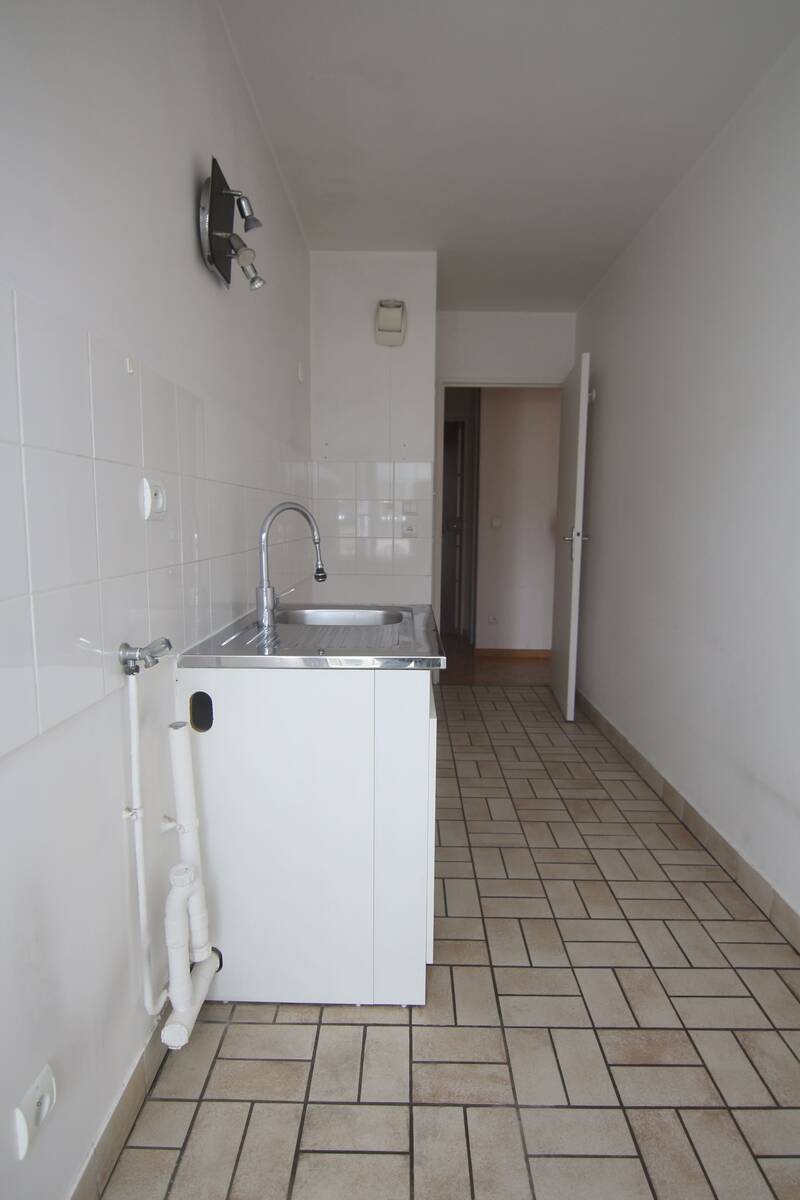 Puteaux (92800)