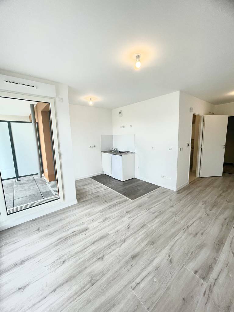 Bois-Colombes (92270)