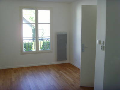 Location appartement 2 pièces Buc (78530)