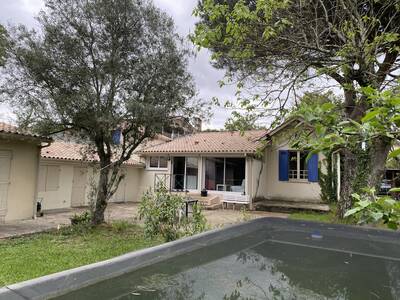 Vente maison 6 pièces Pessac (33600)