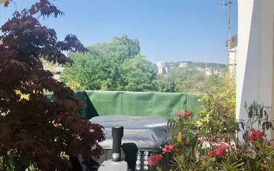 Fontenay-Aux-Roses Avec Terrasse 52M2