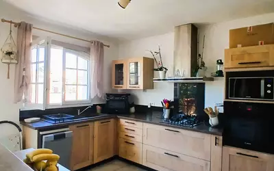Maison 6 pièces 190 m² · à Bessan · 190 m² · 374 900 €