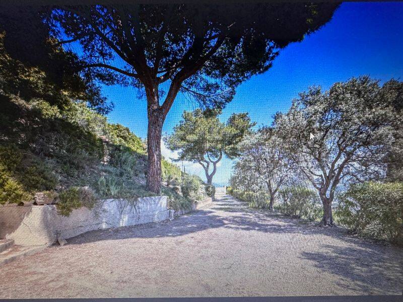 Saint-Laurent-Du-Var (06700)