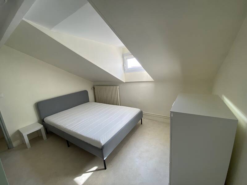 Melun (77000)