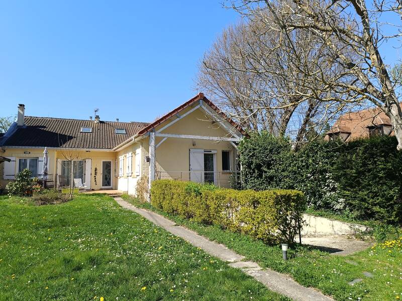 Les Clayes-Sous-Bois (78340)