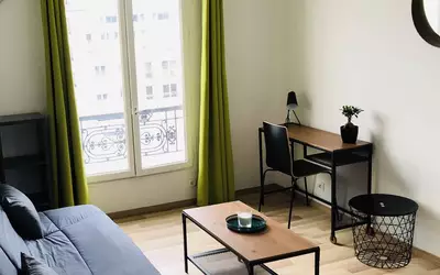 Paris 11E