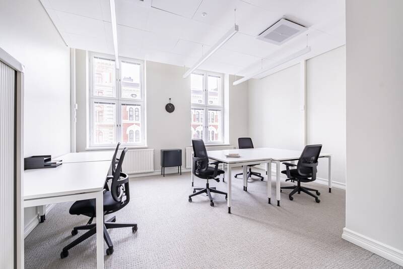 Bureaux, local professionnel Beauvais - 30&nbsp;m² - 849&nbsp;&euro;