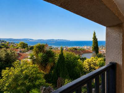 Vente maison 5 pièces Hyères (83400)