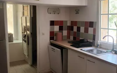 Dans Un Manoir