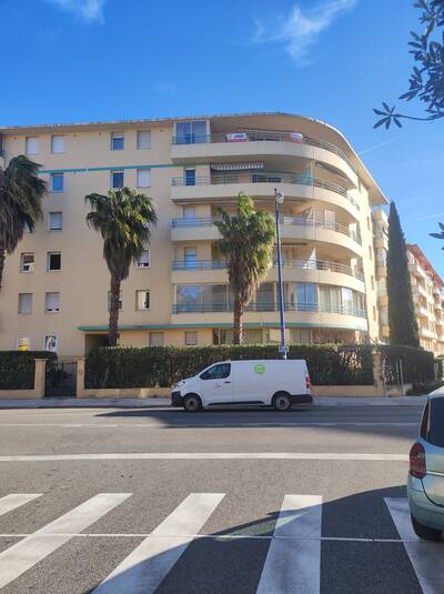 Vente appartement 5 pièces Hyères (83400)