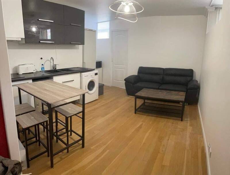 Champs-Sur-Marne, Colocation