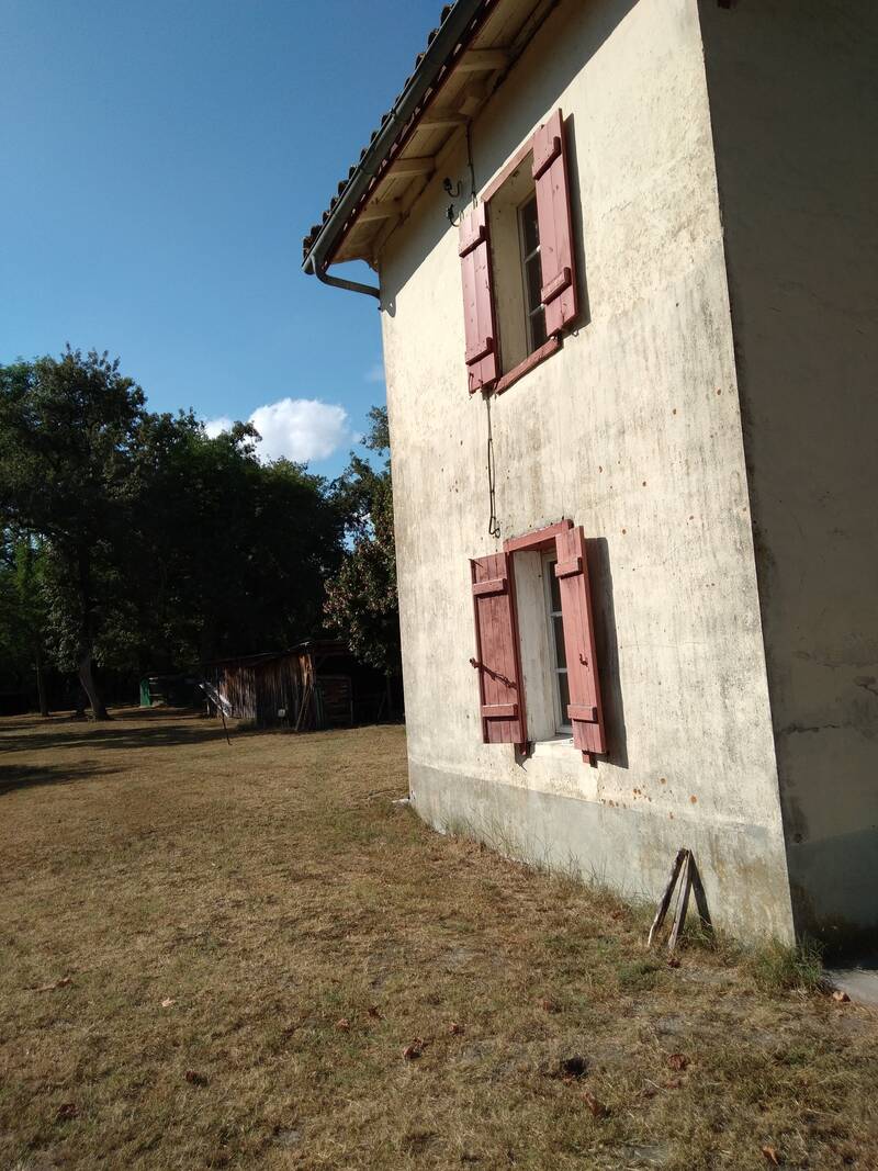 Goualade-Une Affaire À Saisir-Maison À Rénover Entièrement Près De Bazas-
