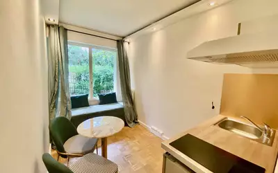 Neuilly-Sur-Seine (92200)
