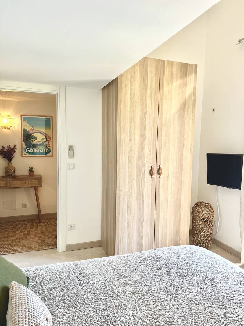 Grimaud (83310)