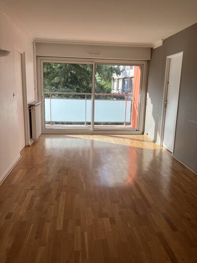 Location appartement 4 pièces Lyon 8e