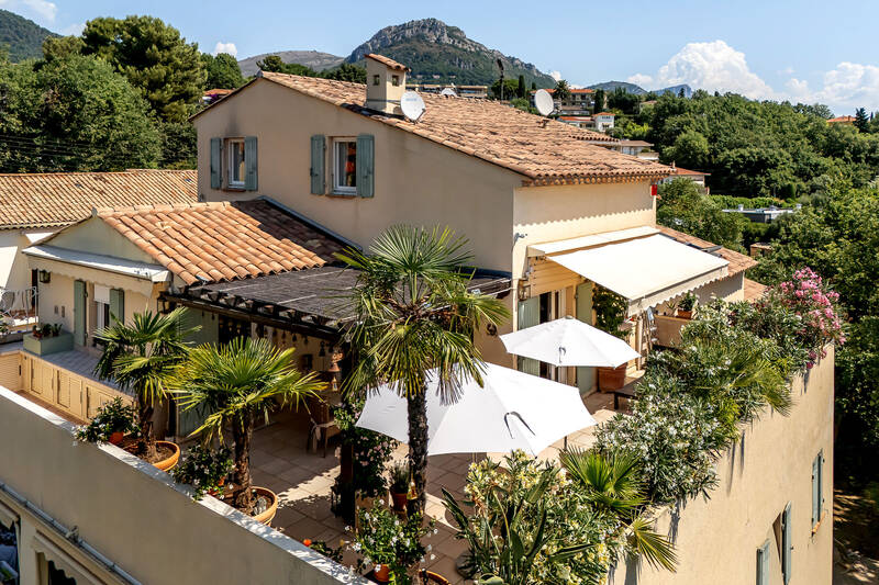 Vence (06140)