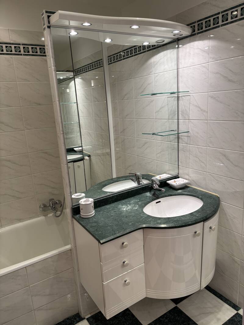 Neuilly-Sur-Seine (92200)