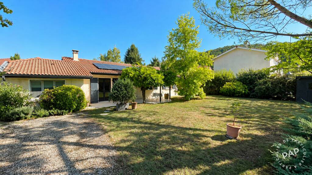 Maison 5 pièces 107 m² · à Bourgoin-Jallieu · 107 m² · 329 000 €