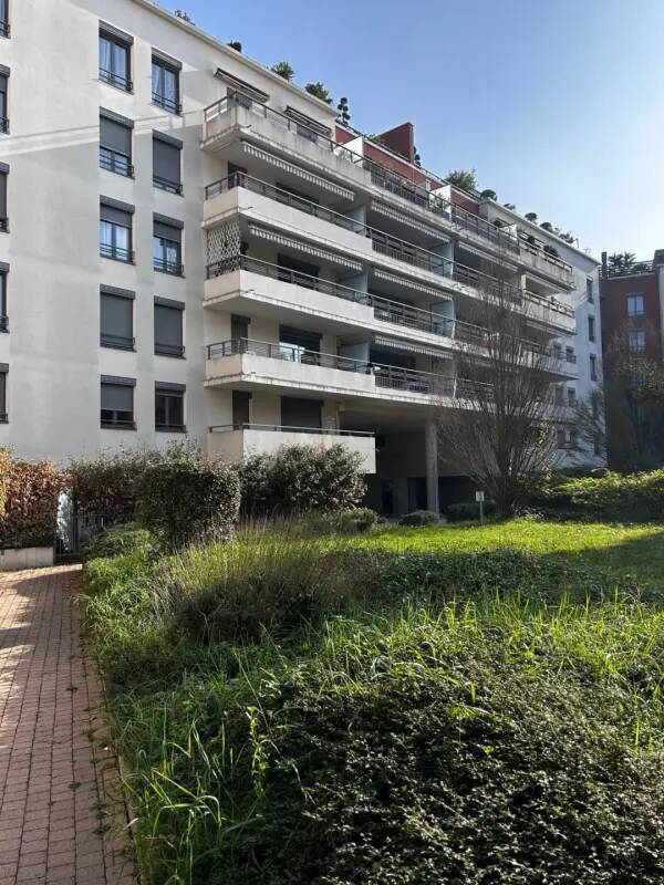 Villeurbanne (69100)