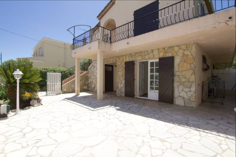 Villeneuve-Loubet (06270)
