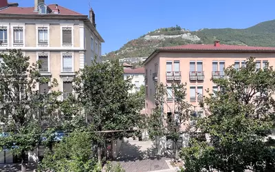 Grenoble (38000)