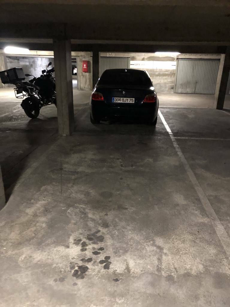 Paris 15E - Lot De 11 Parking