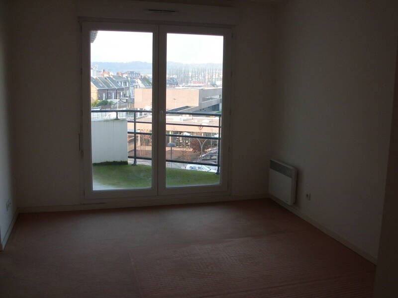 Rouen (76000)